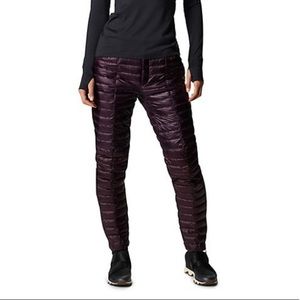⭐️ ISO ⭐️ women’s XS Mountain Hardwear Puffy Pants